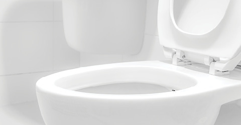 Clean Restrooms in 8 Easy Steps